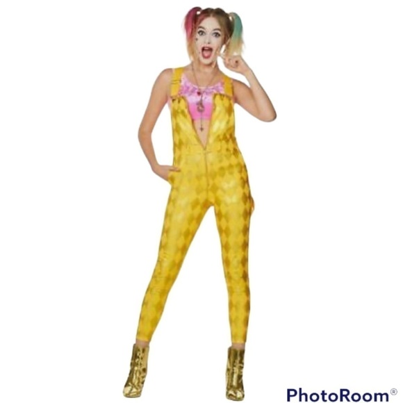 𝅺dc Comics Birds of Prey Women’s Harley Quinn Gold Cosplay Jumpsuit! - Picture 1 of 10